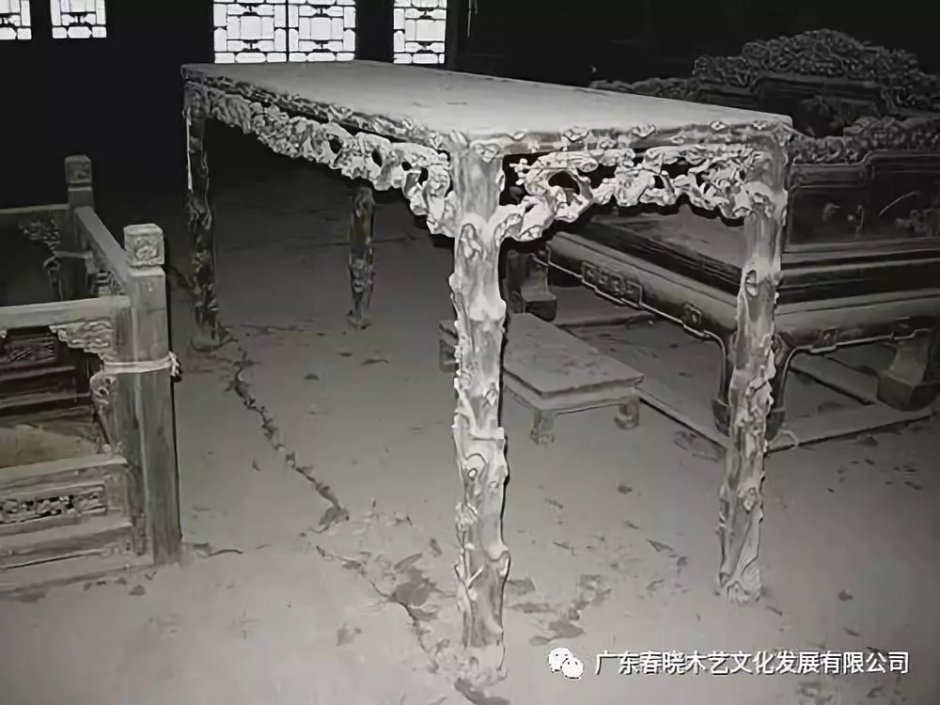 老紅木家具的修復(fù)過程，一經(jīng)修復(fù)煥然一新(圖1)