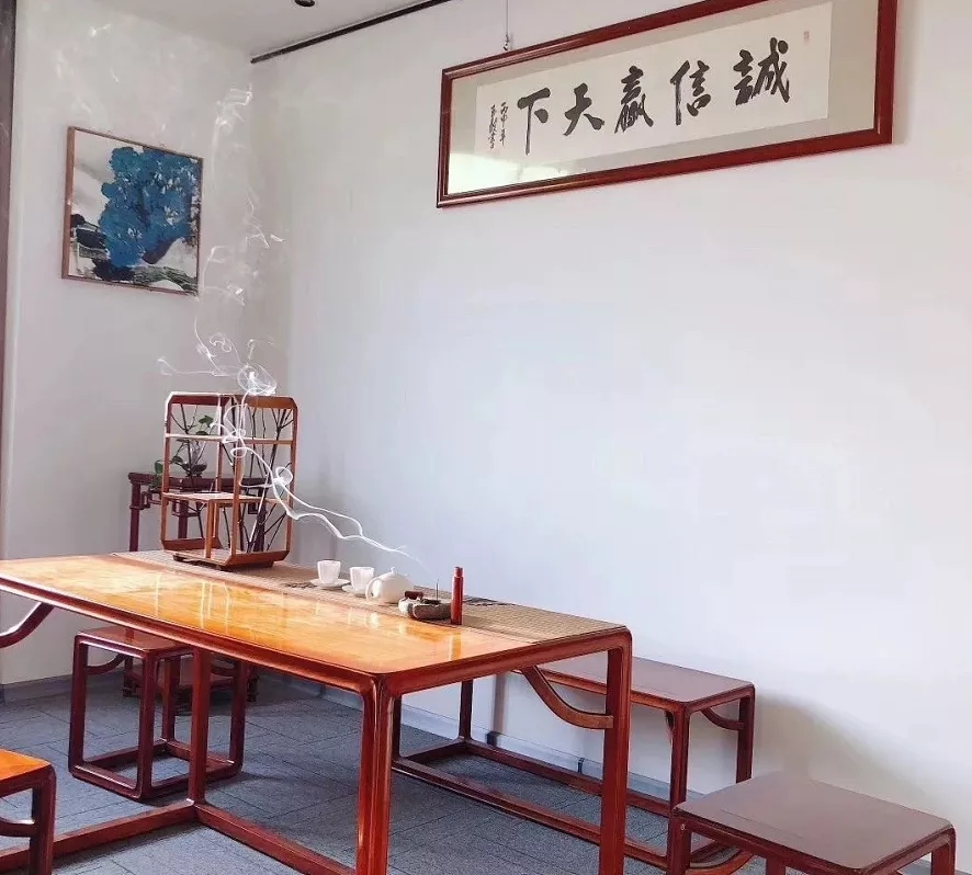 家里放上幾件中式紅木家具，好處多多！(圖2)
